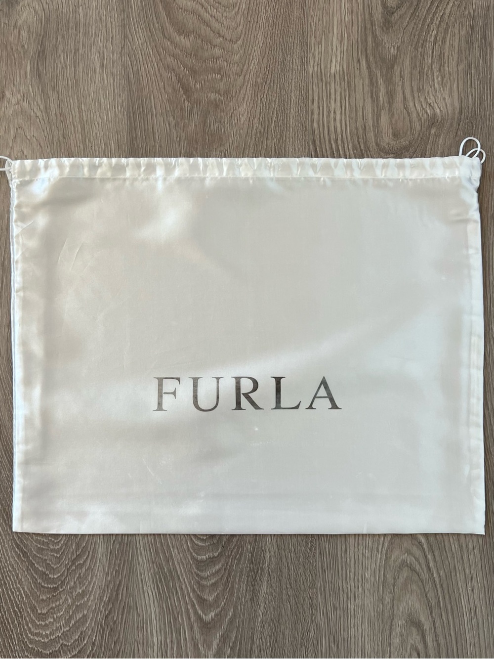 Furla dust bag (C721)